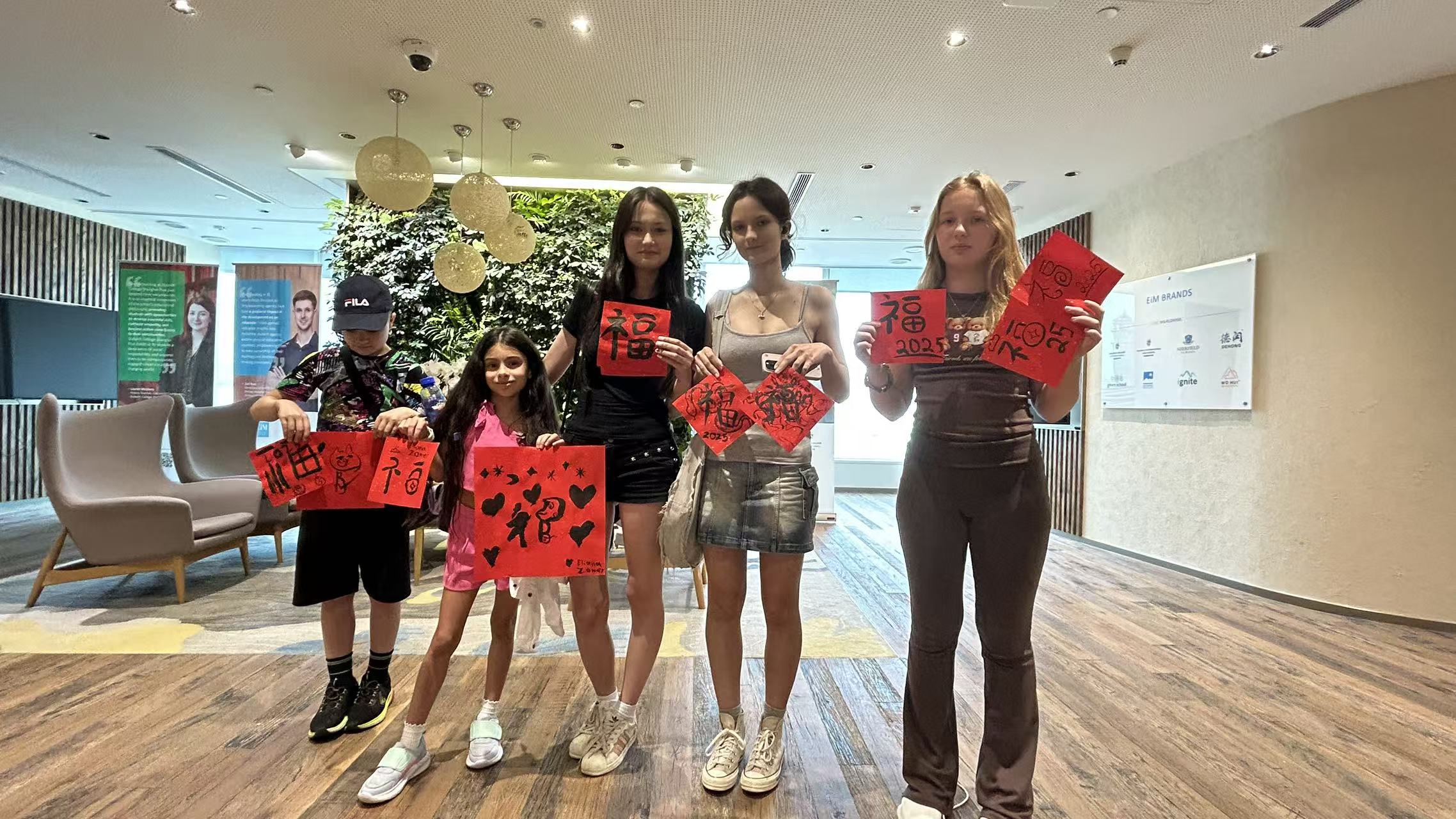 与「我会中文」一起在上海学习HSK课程